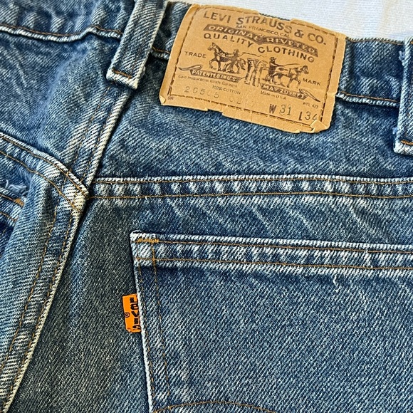 Vintage Levi's Denim Jeans - 20505 0217 Straight Leg - W31 L34 - Picture 4 of 4